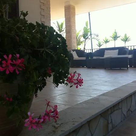 Villagio Βίλα Συρακούσες